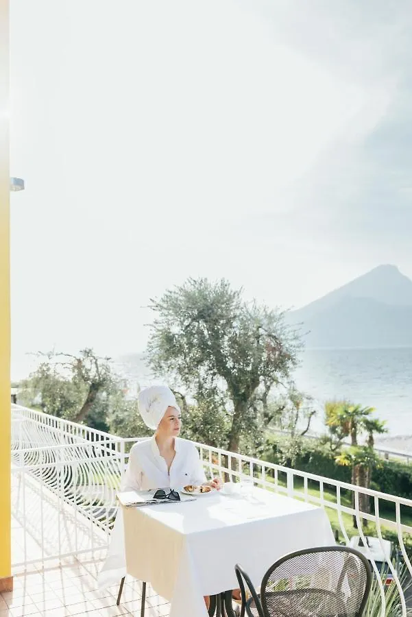 Hotel Orione Brenzone sul Garda