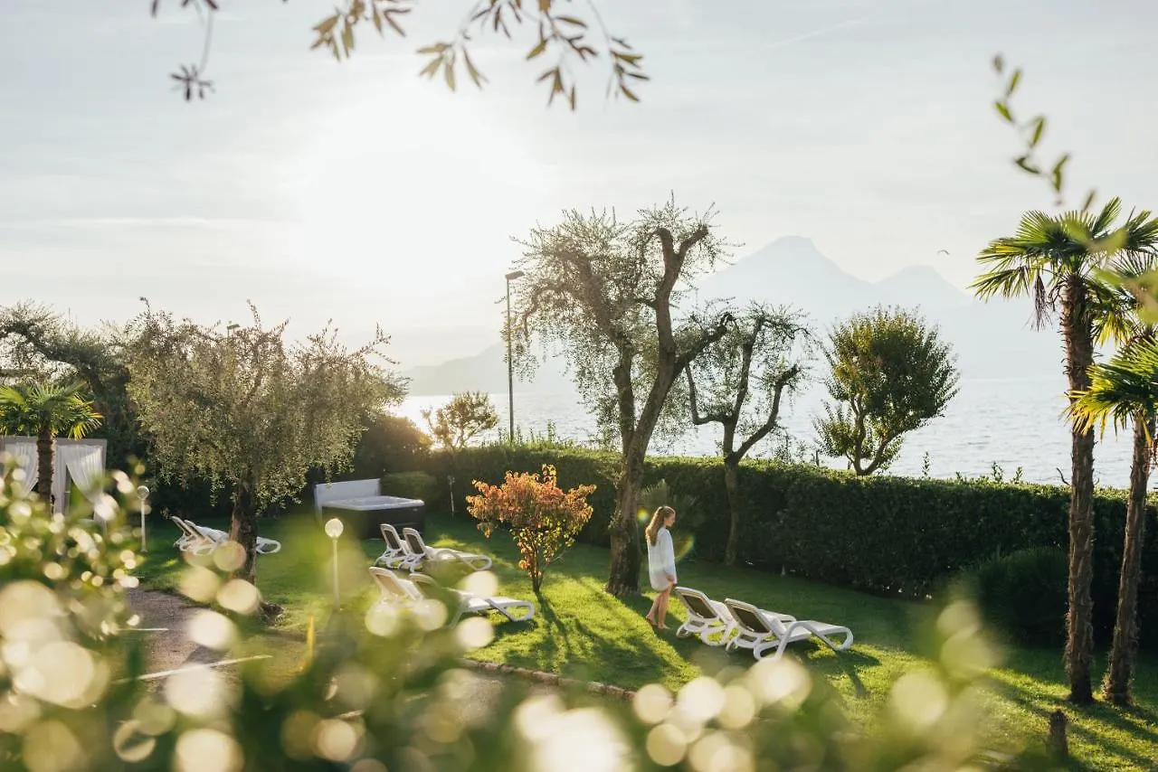 Hotel Orione Brenzone sul Garda
