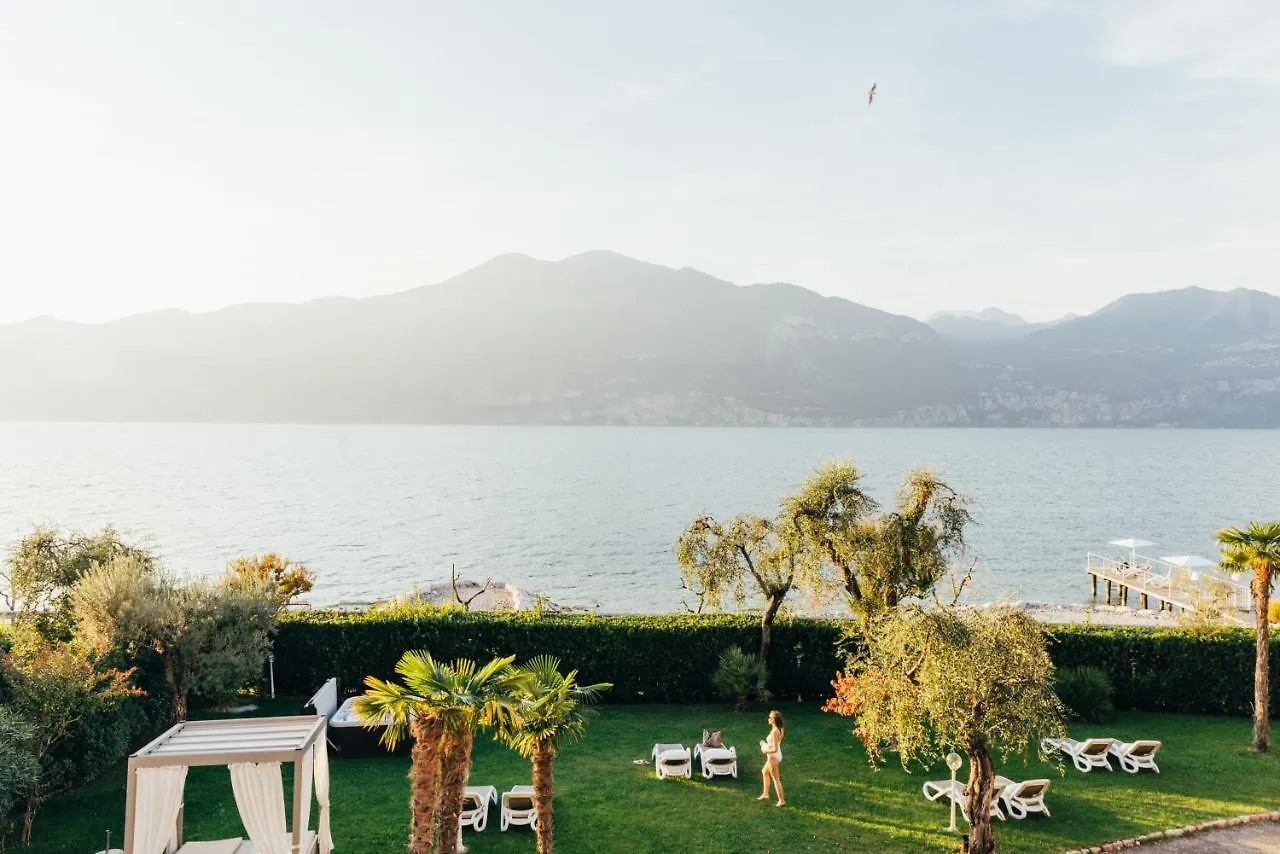 ***  Hotel Orione - Lake Front Hotel Brenzone sul Garda Italy